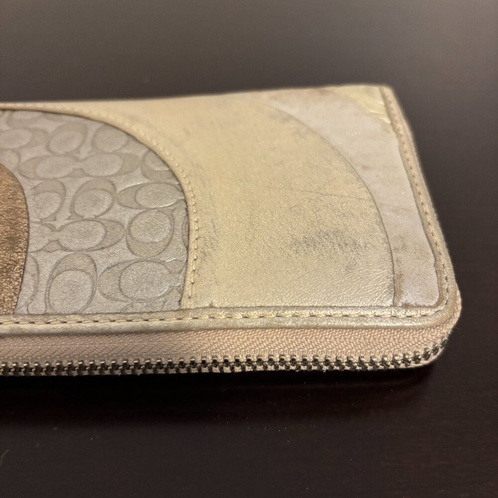 Coach Peyton Op Art Metallic Gold Silver Leather Suede Zip Around Wallet - Picture 8 of 12